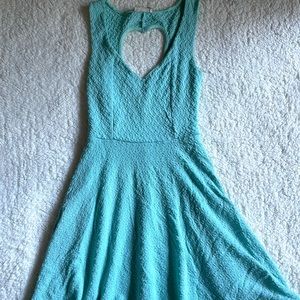 Brand: La Hearts  Size: Small